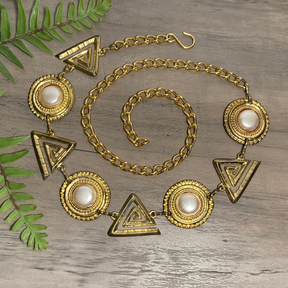 Vintage Disk And Triangle Medallion Belt Gold Tone Pearl Accent Mod Abstract